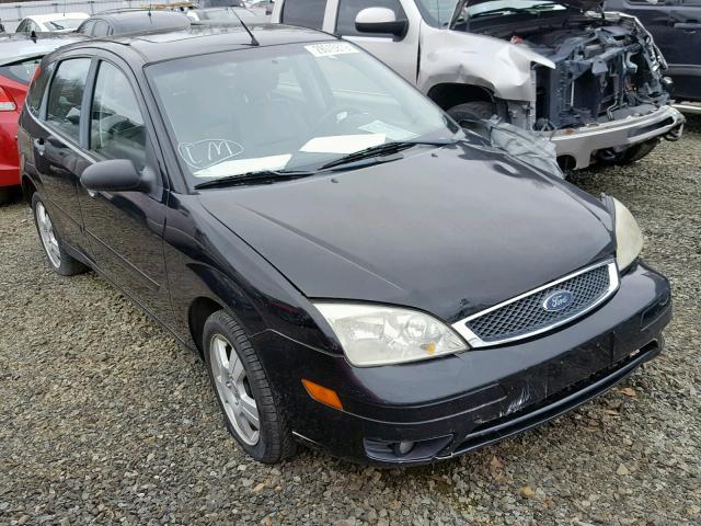 1FAFP37N16W255647 - 2006 FORD FOCUS ZX5 BLACK photo 1