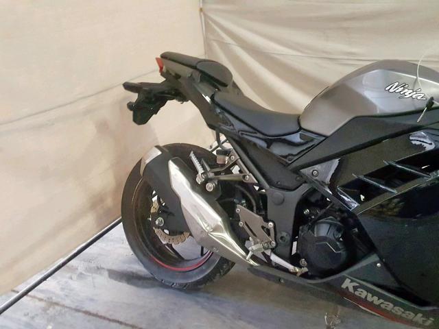 JKAEX8A18EA006762 - 2014 KAWASAKI EX300 A GRAY photo 6