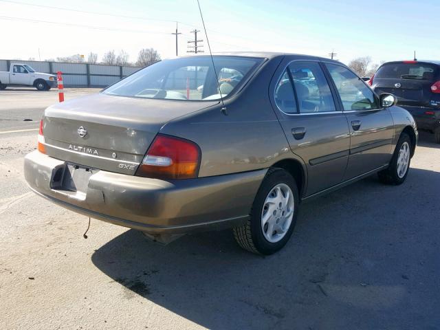 1N4DL01D4XC100224 - 1999 NISSAN ALTIMA XE BROWN photo 4