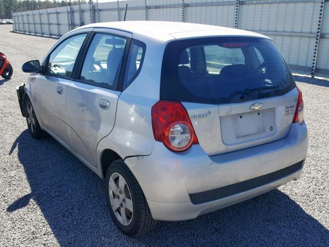 KL1TD66E09B338885 - 2009 CHEVROLET AVEO LS SILVER photo 3