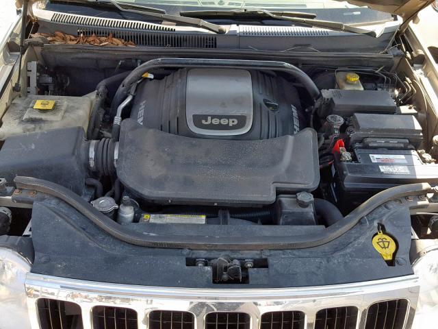 1J8HR58298C189584 - 2008 JEEP GRAND CHER TAN photo 7