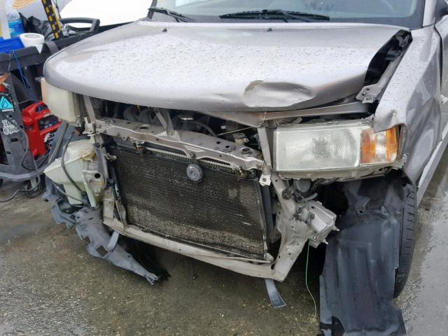 JTLKT324764078959 - 2006 TOYOTA SCION XB 灰色 照片 9
