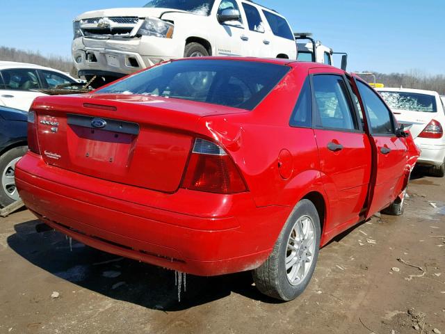 1FAHP34N07W174198 - 2007 FORD FOCUS ZX4 RED photo 4