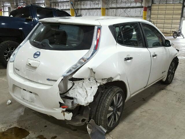 1N4AZ0CP2DC420064 - 2013 NISSAN LEAF S WHITE photo 4