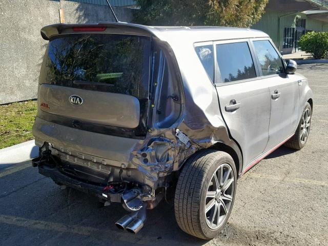 KNDJX3AA0J7545293 - 2018 KIA SOUL ! SILVER photo 4