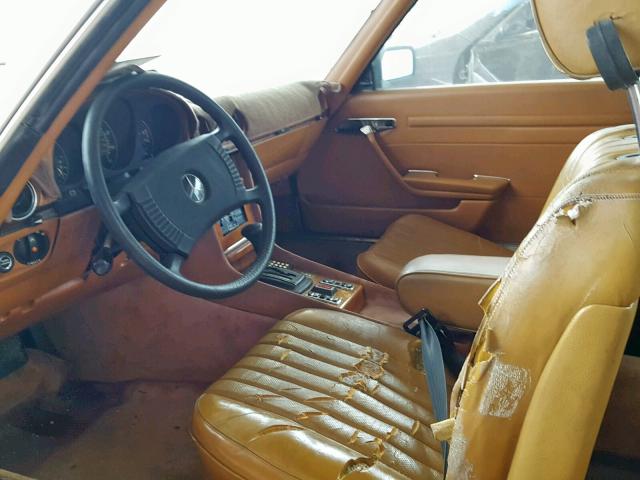 10702412024255 - 1979 MERCEDES-BENZ SLC 450 BROWN photo 5