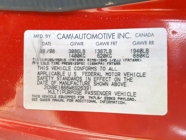 2CNBE1866W6926391 - 1998 CHEVROLET TRACKER RED photo 10
