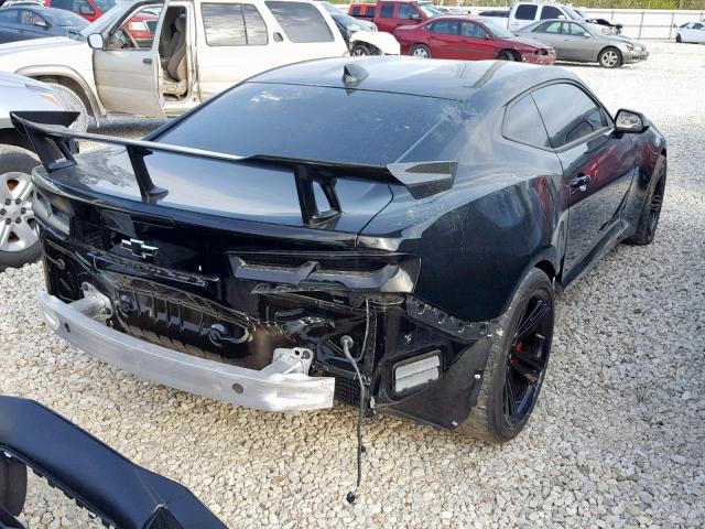 1G1FJ1R67J0151206 - 2018 CHEVROLET CAMARO ZL1 黑色 照片 4
