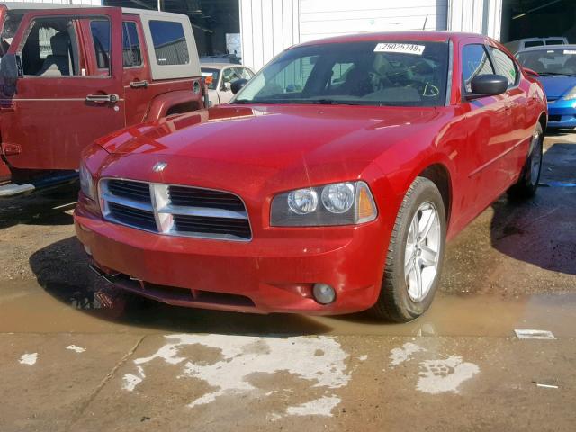 2B3KA33G98H207026 - 2008 DODGE CHARGER SX RED photo 2