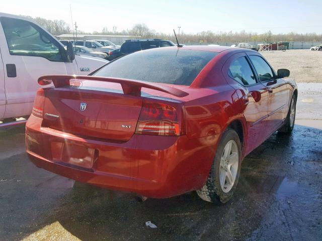 2B3KA33G98H207026 - 2008 DODGE CHARGER SX RED photo 4