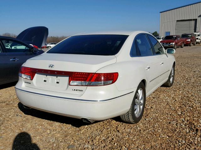 KMHFC46F57A174473 - 2007 HYUNDAI AZERA SE WHITE photo 4