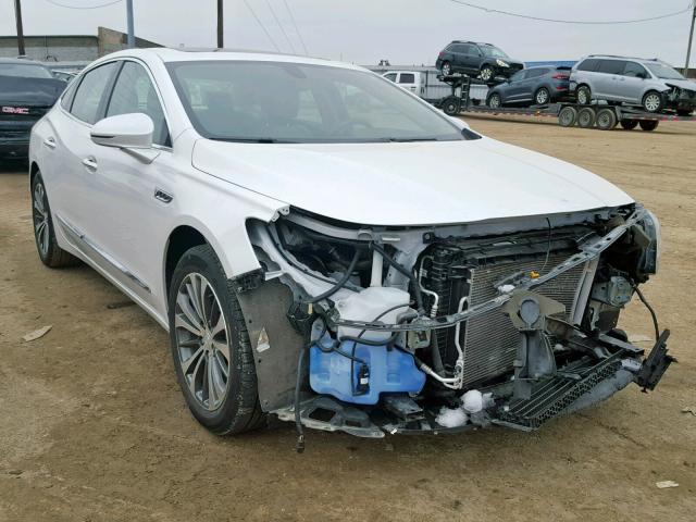 1G4ZP5SS7HU130422 - 2017 BUICK LACROSSE E WHITE photo 1
