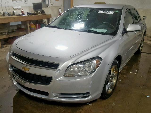 1G1ZH57B894213586 - 2009 CHEVROLET MALIBU 1LT 银色 照片 2