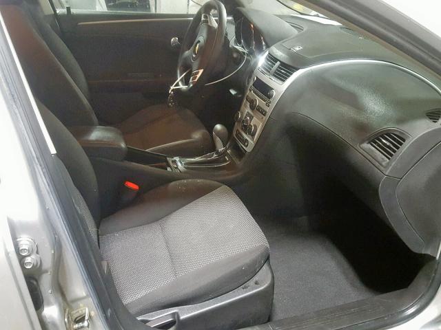 1G1ZH57B894213586 - 2009 CHEVROLET MALIBU 1LT 银色 照片 5