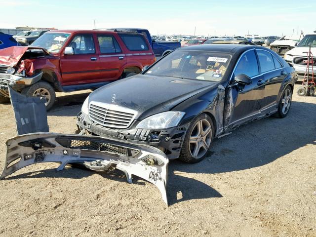 WDDNG71X78A178442 - 2008 MERCEDES-BENZ S 550 BLACK photo 2