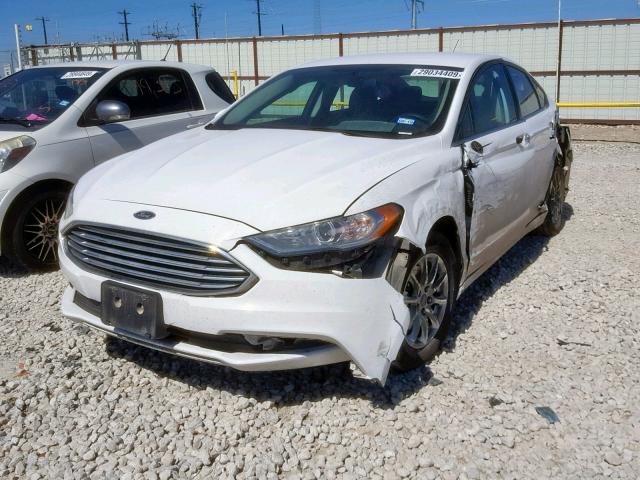 3FA6P0G71HR123400 - 2017 FORD FUSION S WHITE photo 2