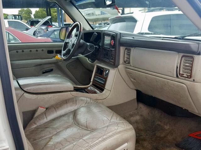 3GYFK66N54G150286 - 2004 CADILLAC ESCALADE E WHITE photo 5