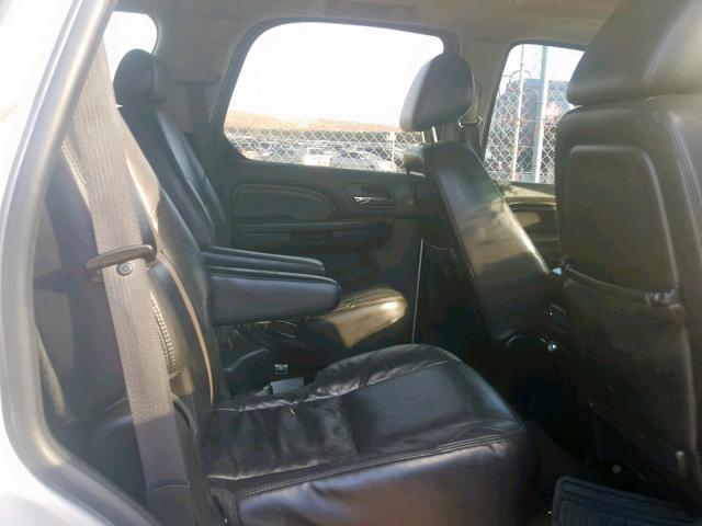 1GYUKCEF2AR175187 - 2010 CADILLAC ESCALADE P SILVER photo 6