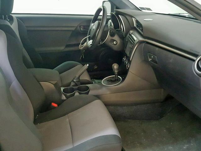 JTKJF5C77E3082736 - 2014 TOYOTA SCION TC WHITE photo 5