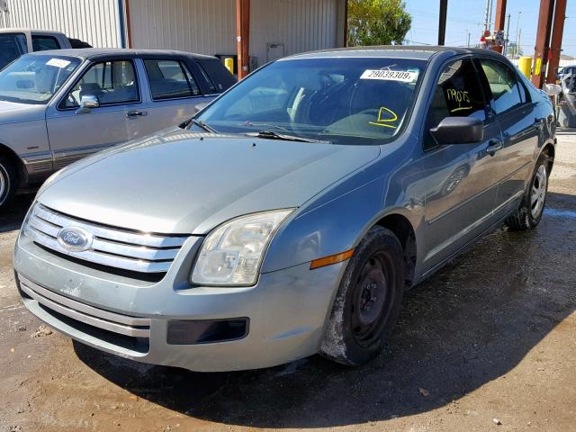 3FAFP06Z86R192438 - 2006 FORD FUSION S SILVER photo 2