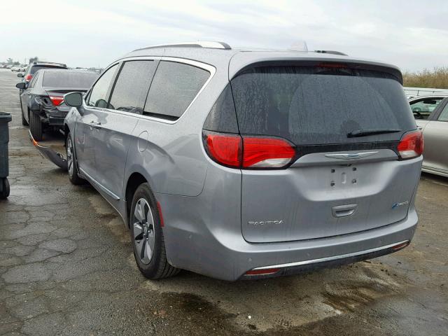 2C4RC1N75JR125271 - 2018 CHRYSLER PACIFICA H SILVER photo 3