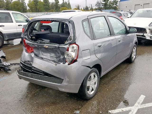 KL1TD6DE1AB109509 - 2010 CHEVROLET AVEO LS GRAY photo 4