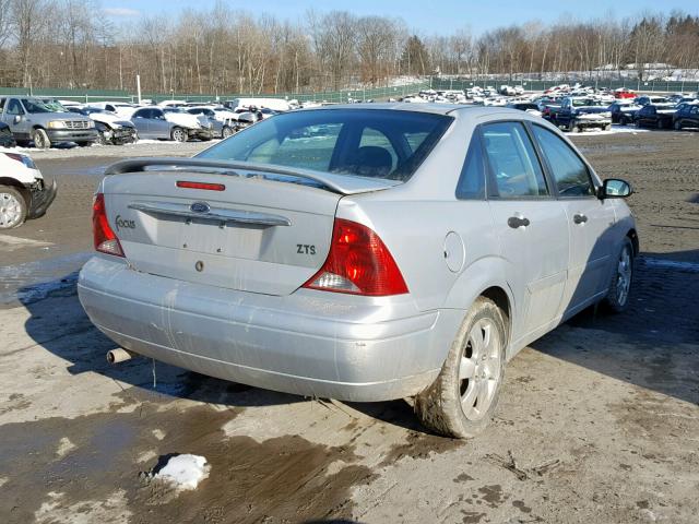 1FAFP38342W302449 - 2002 FORD FOCUS ZTS SILVER photo 4