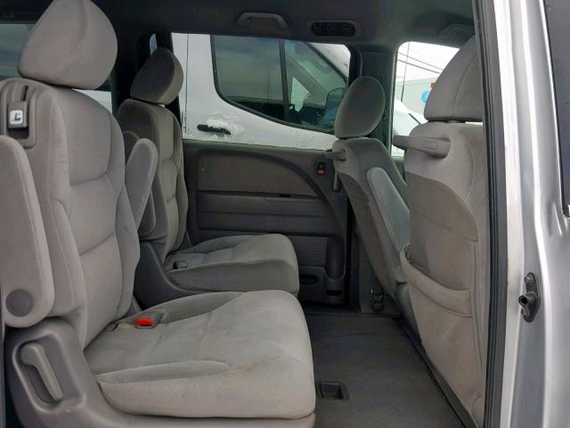 5FNRL3H29AB053403 - 2010 HONDA ODYSSEY LX SILVER photo 6