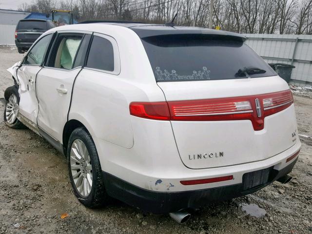 2LMHJ5ATXCBL52849 - 2012 LINCOLN MKT WHITE photo 3