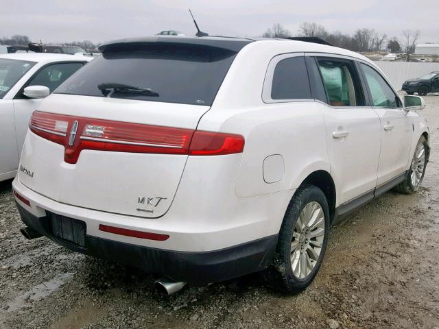 2LMHJ5ATXCBL52849 - 2012 LINCOLN MKT WHITE photo 4