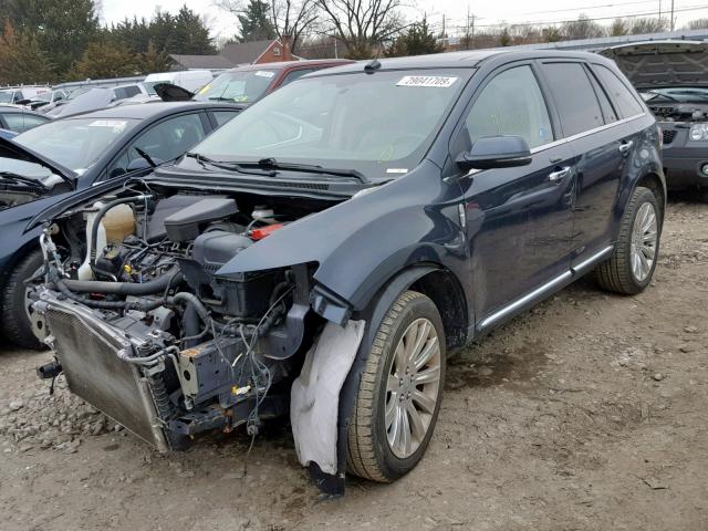 2LMDJ8JK8DBL11161 - 2013 LINCOLN MKX BLUE photo 2