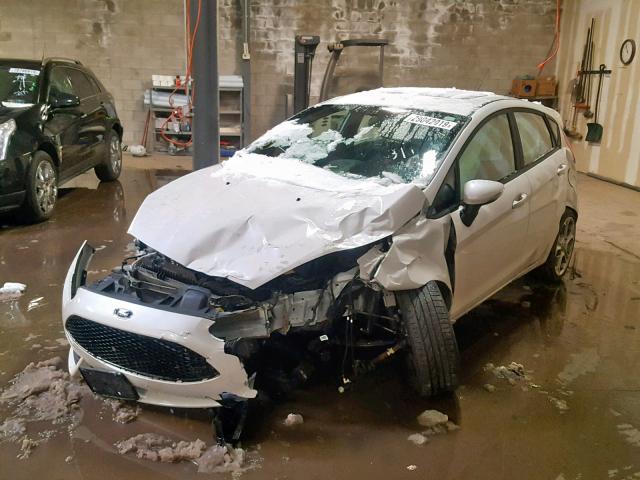 3FADP4GX5HM165564 - 2017 FORD FIESTA ST WHITE photo 2