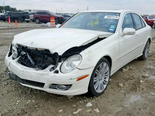 WDBUF56X67B125860 - 2007 MERCEDES-BENZ E 350 WHITE photo 2