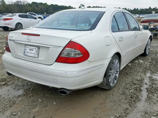 WDBUF56X67B125860 - 2007 MERCEDES-BENZ E 350 WHITE photo 4