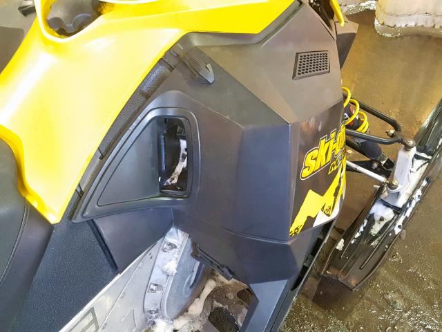 2BPSUBBA7BV000026 - 2011 SKI DOO MXZ550 YELLOW photo 9