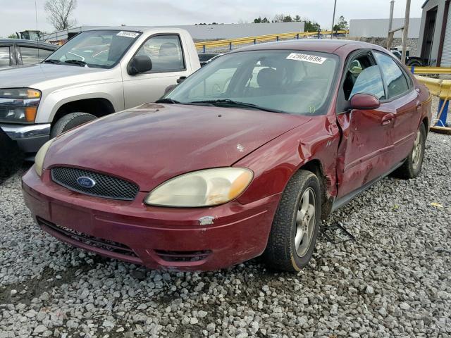 1FAFP53U84A122225 - 2004 FORD TAURUS SE RED photo 2