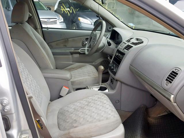 1G1ZT54815F158047 - 2005 CHEVROLET MALIBU LS SILVER photo 5