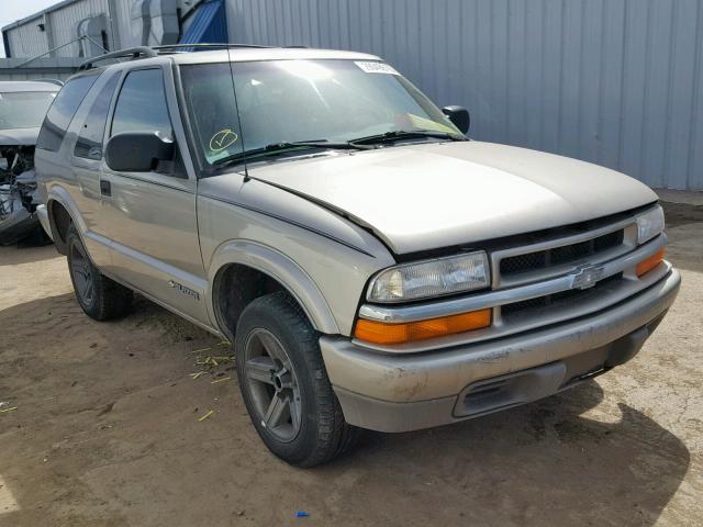 1GNCS18W2YK107399 - 2000 CHEVROLET BLAZER SILVER photo 1