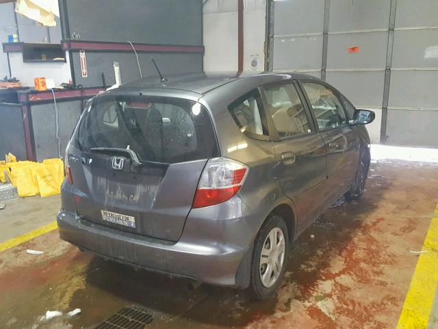 JHMGE8H32BC008971 - 2011 HONDA FIT GRAY photo 4