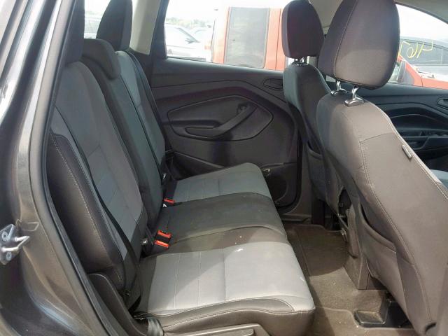 1FMCU0F73HUC10503 - 2017 FORD ESCAPE S GRAY photo 6