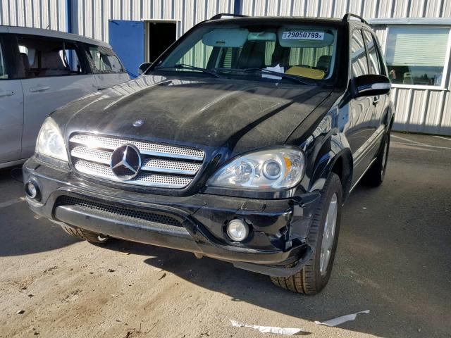 4JGAB74E52A294775 - 2002 MERCEDES-BENZ ML 55 BLACK photo 2