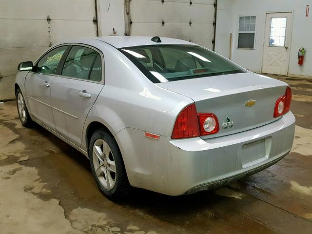 1G1ZB5E00CF375596 - 2012 CHEVROLET MALIBU LS 银色 照片 3