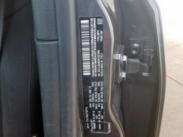 ZACCJBAB6HPG07984 - 2017 JEEP RENEGADE S ნაცრისფერი ფოტო 10