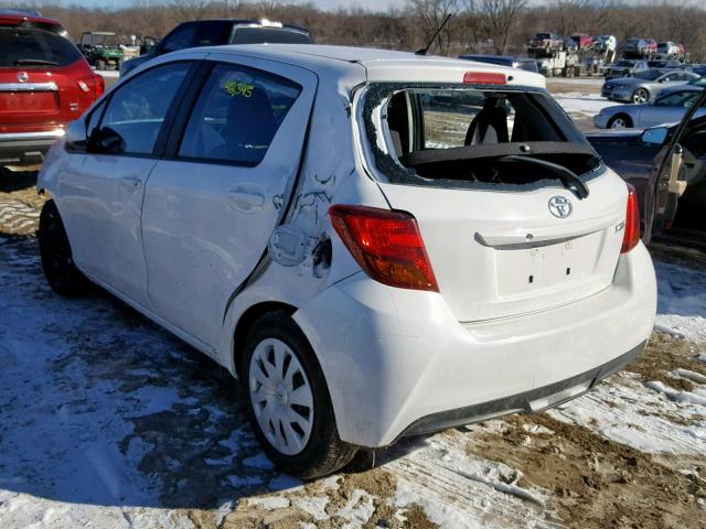 VNKKTUD32HA084914 - 2017 TOYOTA YARIS L WHITE photo 3