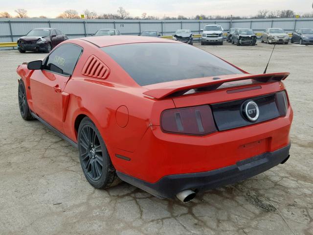 1ZVBP8CH9A5127173 - 2010 FORD MUSTANG GT RED photo 3