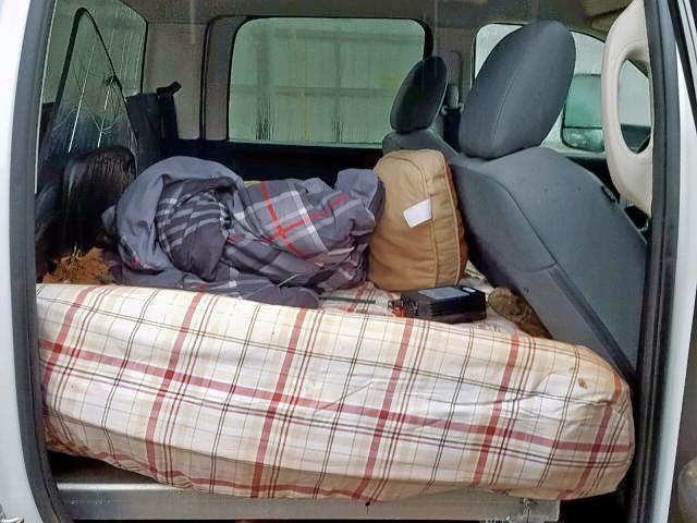 3C63RRGL4HG576311 - 2017 RAM 3500 ST WHITE photo 6