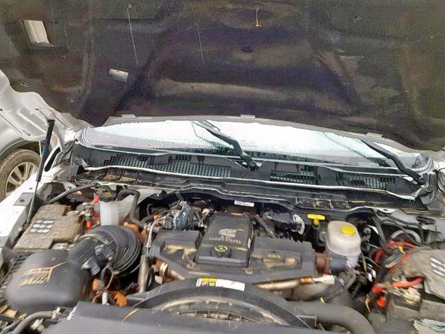 3C63RRGL4HG576311 - 2017 RAM 3500 ST WHITE photo 7