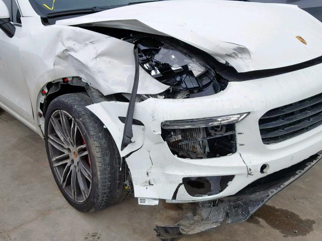 WP1AB2A29FLA58009 - 2015 PORSCHE CAYENNE S WHITE photo 9