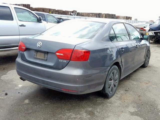 3VWDZ7AJ9BM340381 - 2011 VOLKSWAGEN JETTA SE CHARCOAL photo 4