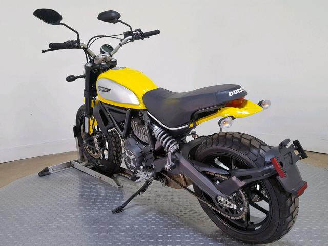 ML015ANMXFT001154 - 2015 DUCATI SCRAMBLER YELLOW photo 6